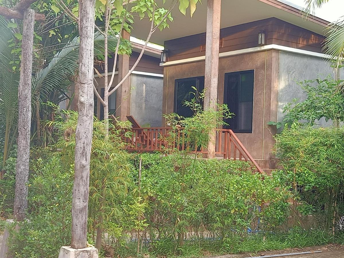 Lanta Pearl Beach Resort Koh Lanta Exterior foto